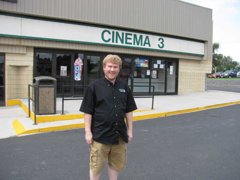 Local News Cinema 3 Moves To Local Ownership 8 9 17 Mccook Gazette