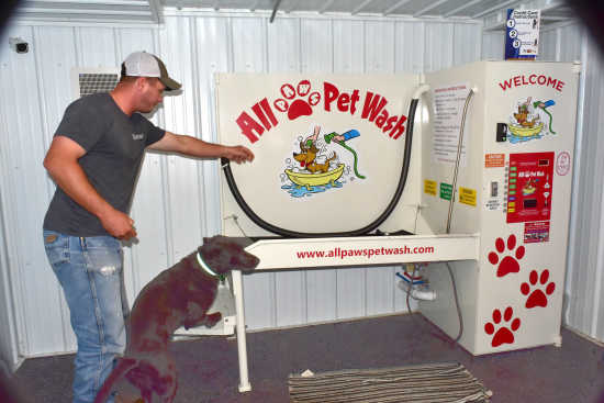 Local News B Street Auto Spa Carries On Clean Tradition For Cars Canines 101118 Mccook Gazette