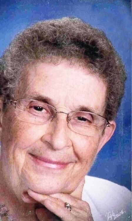 Obituary Barbara Klein 11 8 22 McCook Gazette